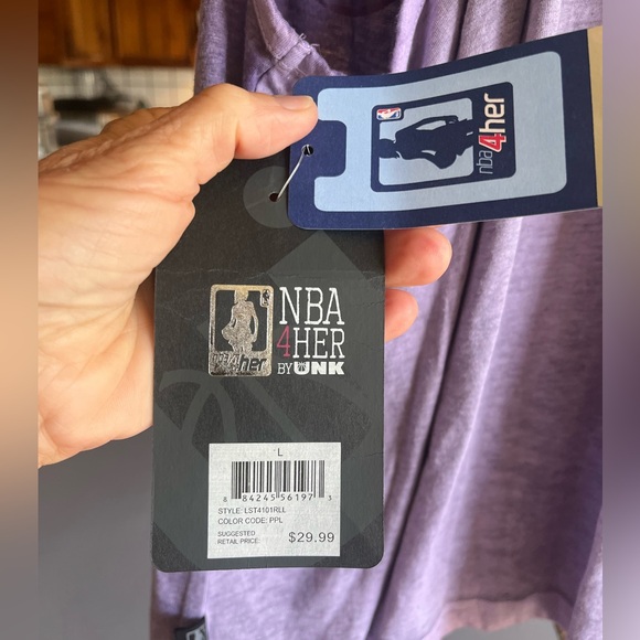 LA Lakers women’s racer back tank top Size L NWT - Picture 4 of 11